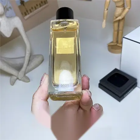 Chanel Comête — photo 1