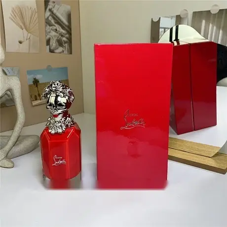 Christian Louboutin LoveWorld — photo 8