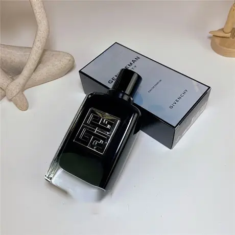 Givenchy Gentleman Society — photo 1