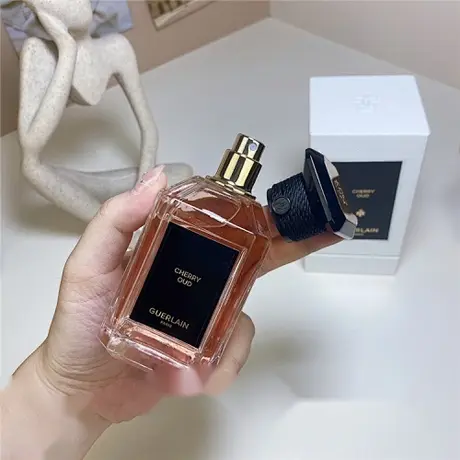 Guerlain Cherry Oud — photo 6