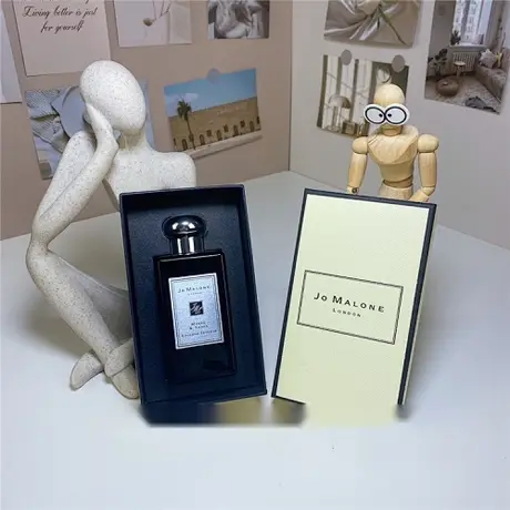 Jo Malone Myrrh & Tonka Cologne Intense — photo 1
