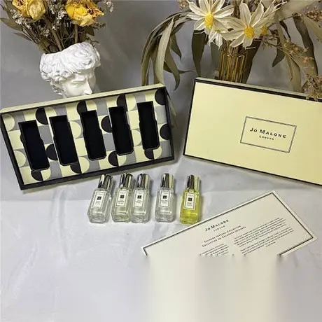 Jo Malone Coffret Christmas Cologne Collection bleu — photo 3