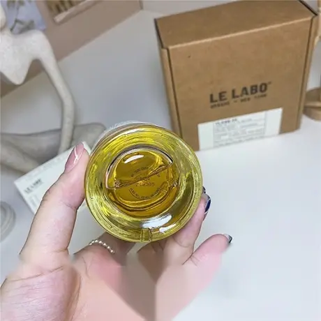 Le Labo Ylang 49 — photo 6