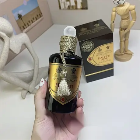 Penhaligon's Halfeti Cedar — photo 5