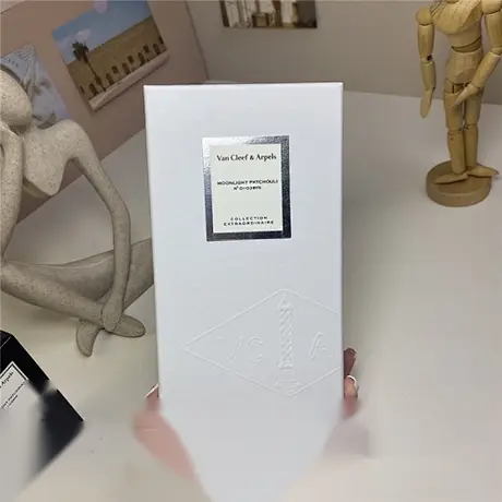 Van Cleef & Arpels Moonlight Patchouli — photo 2