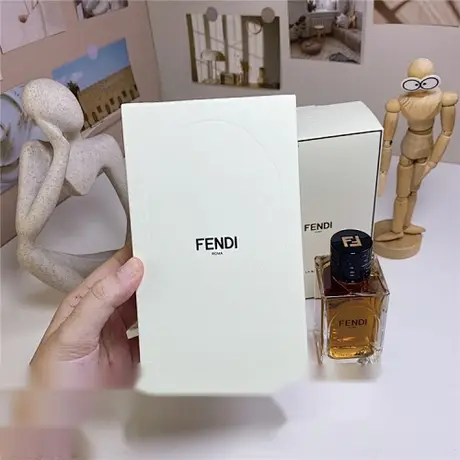 Fendi La Baguette — photo 3