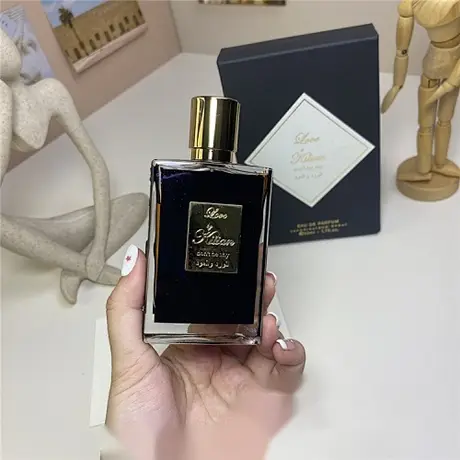 Kilian Rose Oud — photo 1