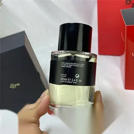 Frederic Malle Une Rose — photo 4
