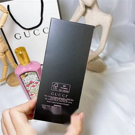 Gucci Flora Gorgeous Gardenia — photo 1