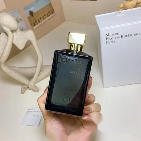 Maison Francis Kurkdjian Oud Satin Mood — photo 6