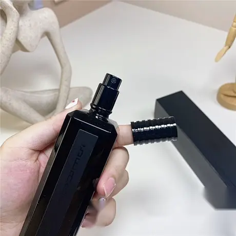 Serge Lutens Fille en Aiguilles — photo 1
