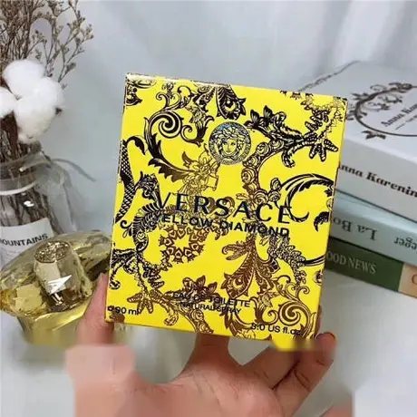 Versace Yellow Diamond — photo 4
