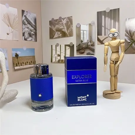 Montblanc Explorer Ultra Blue — photo 3
