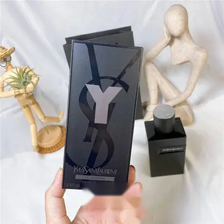 Yves Saint Laurent Y le Parfume — photo 4
