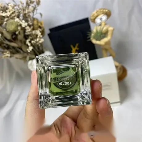Yves Saint Laurent Grain de Poudre Accord Violette - Sauge — photo 3