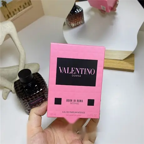 Valentino Donna Born in Roma Intense — photo 4