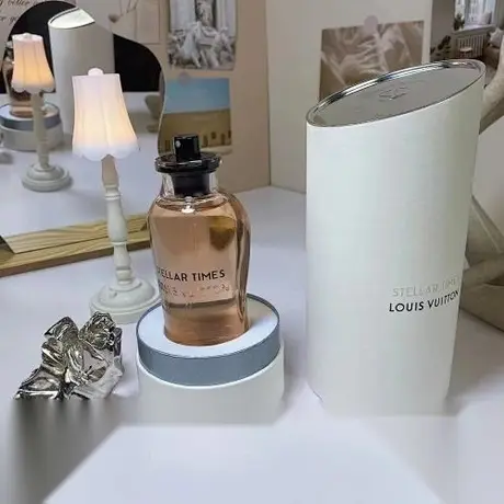 Louis Vuitton Stellar Times — photo 2