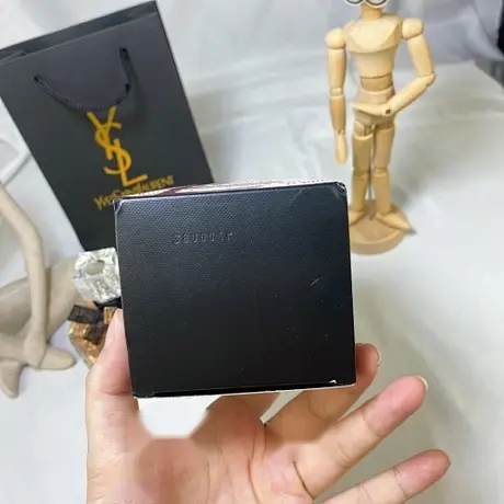 Yves Saint Laurent Mon Paris Parfum Floral — photo 1