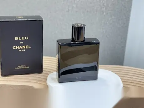 Chanel Bleu de Chanel Parfum — photo 3