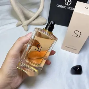 Giorgio Armani Sì